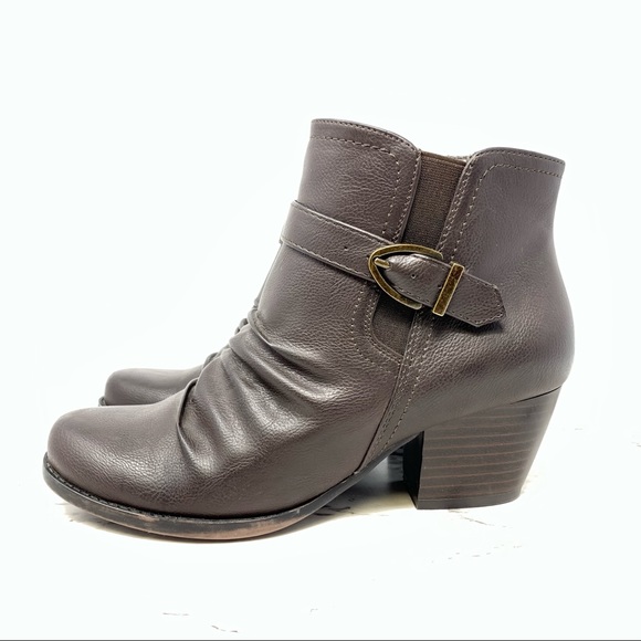 Baretraps Ruby ruched vegan leather brown bootie 7 classic neutral comfy - Picture 3 of 11